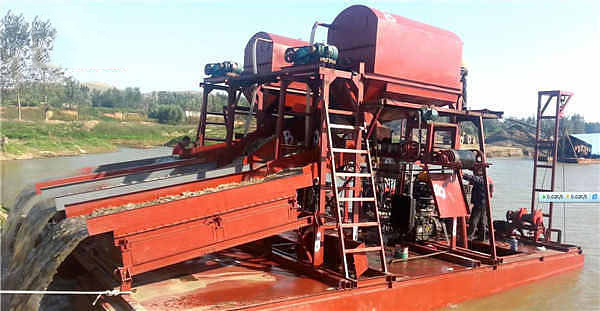 Dual_Suction_Gold_Dredger _Beijing_HOT_Mining_Tech_Co_Ltd_06