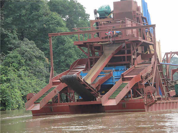 Bucket_ chain_gold _dredger_HOT Mining_01