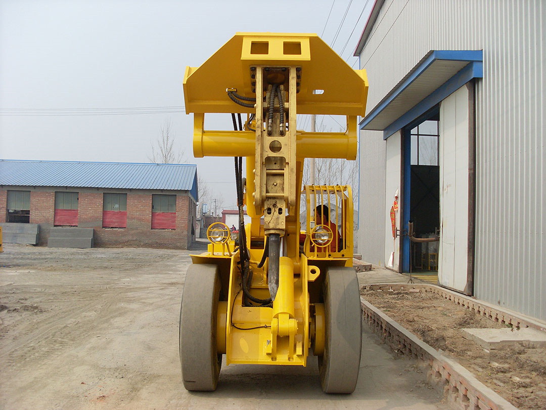 ALHA-1100 Mobile Rock Breaker-Beijing Hot Mining Tech-2
